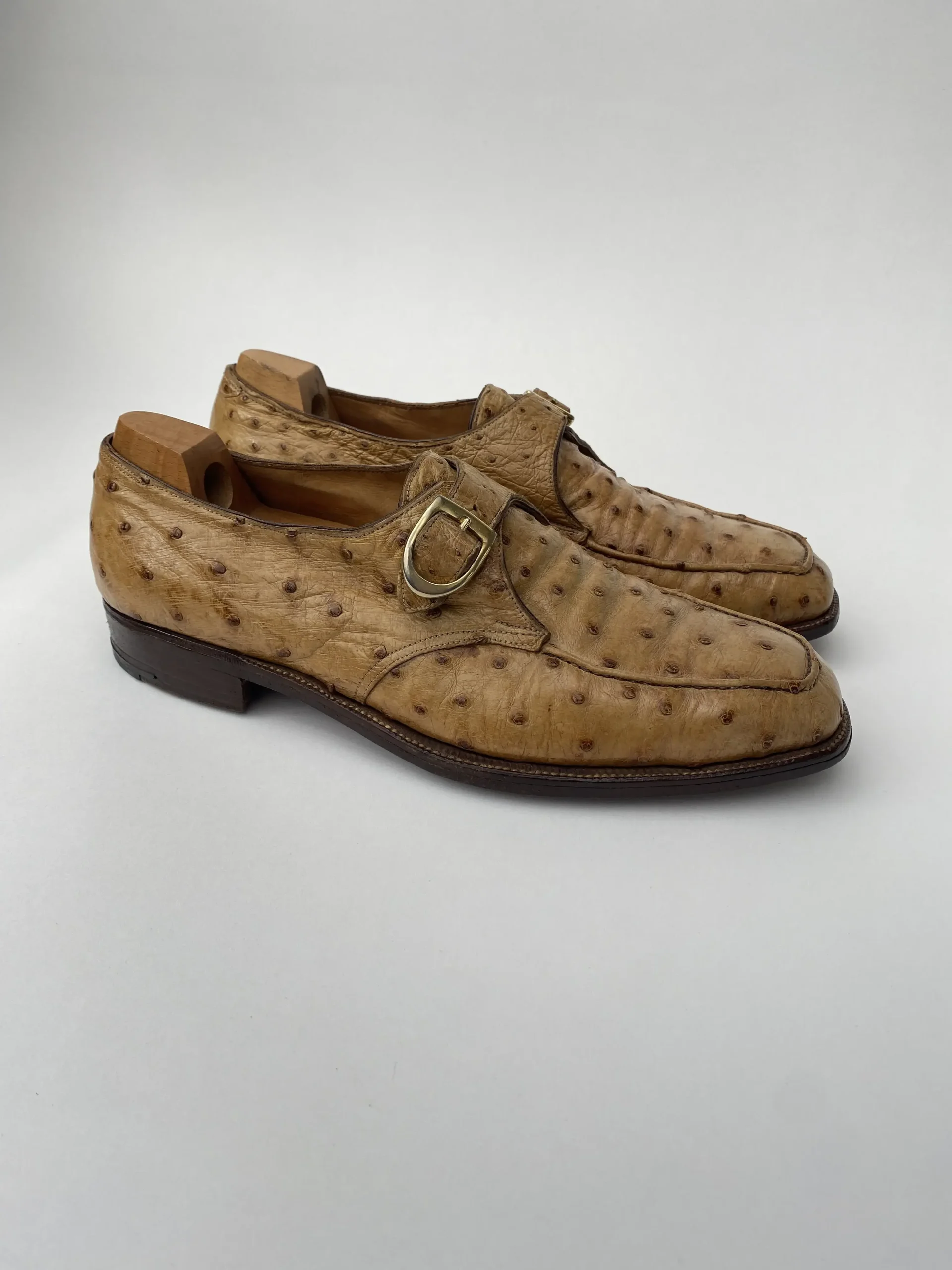 Ostrich quilled all over monk shoes Vadrouille