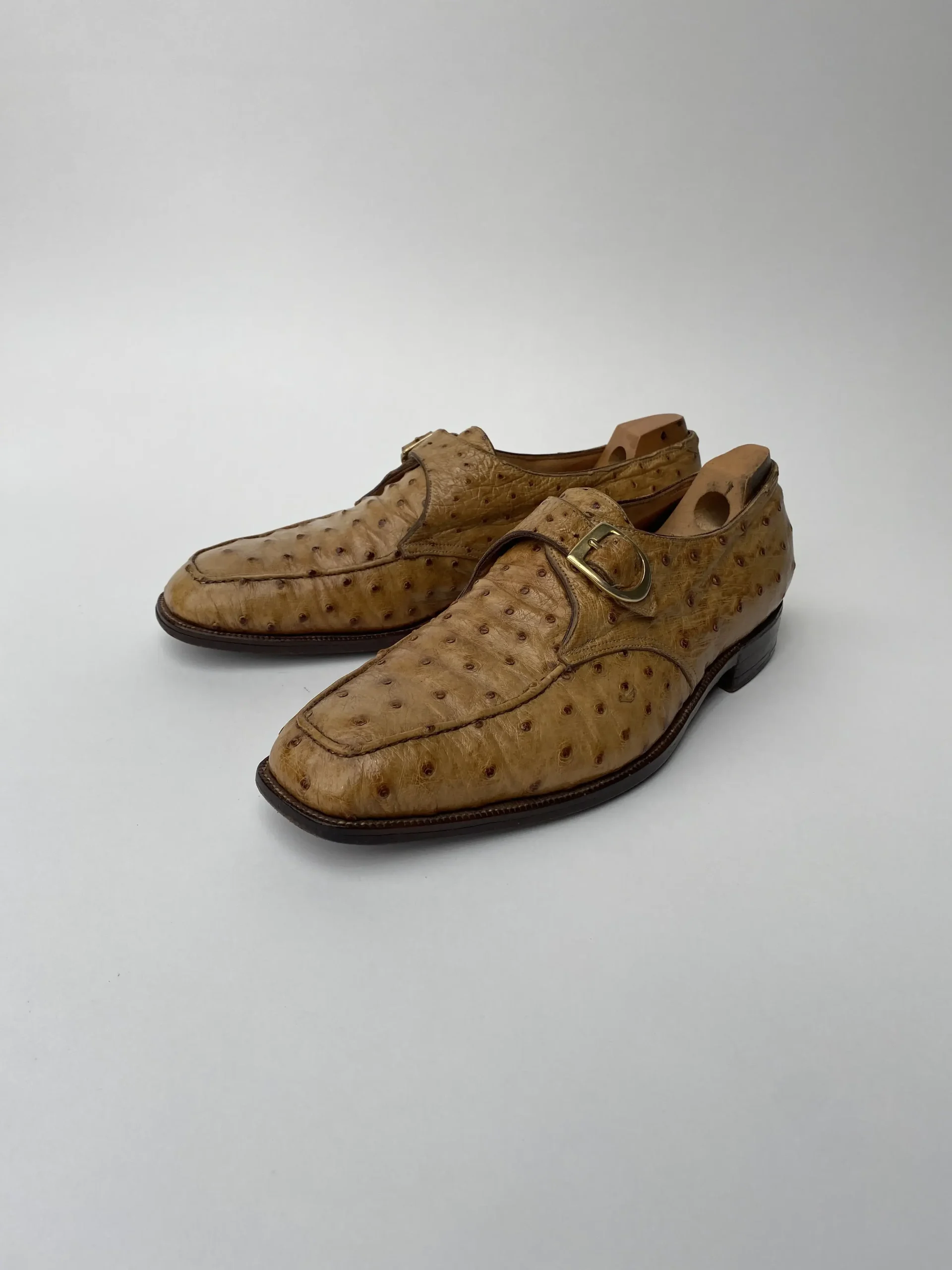 Ostrich quilled all over monk shoes Vadrouille